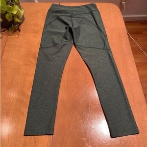 outdoor voices leggings women’s size small